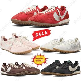 Moons Fashion Jacques Retro Running Shoes Designer Shoes Men Women Nylon Upper Lace Up Non Slip Gum Sole Lightweight Breathable Streetwear Sneakers