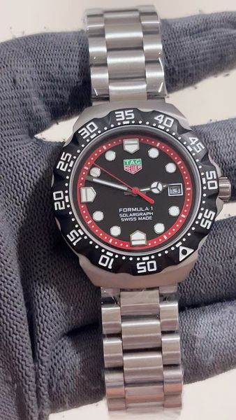 TAG Heuer's new Formula 1 Solargraph Quartz 38mm Stainless Steel Men's Watch Stainless Steel Case Silver Case New Black Case